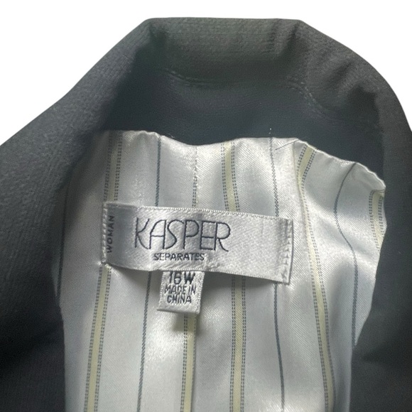 Kasper Women’s Plus Black Blazer 16W - Picture 4 of 6